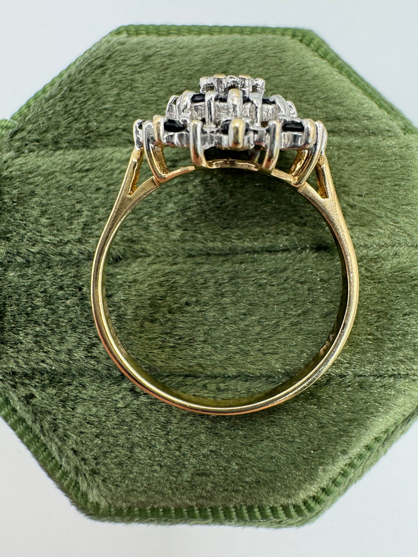 9ct gold sapphire and diamond cluster ring