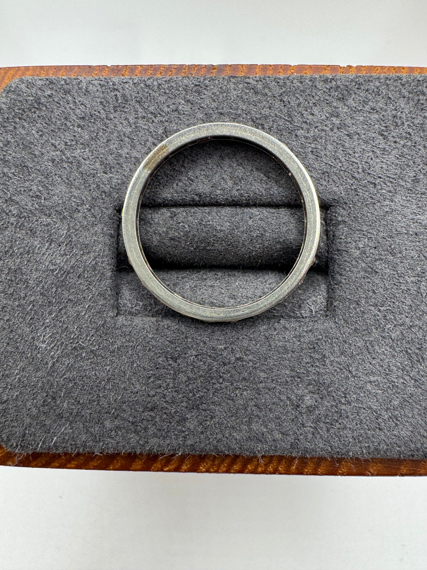 9ct white gold diamond full eternity ring