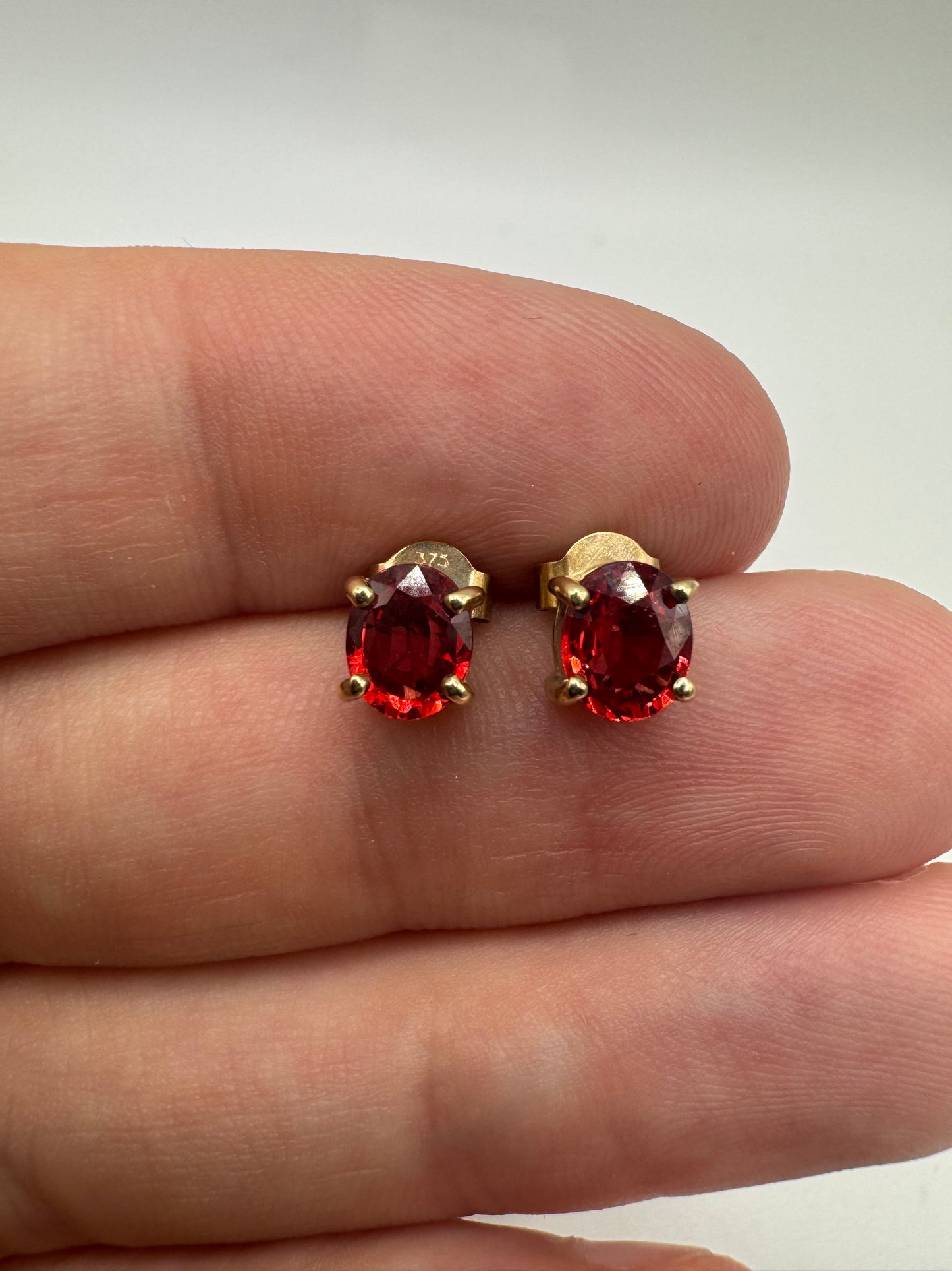 9ct gold spinel earrings