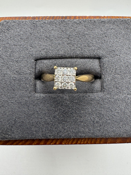 9ct gold diamond cluster ring