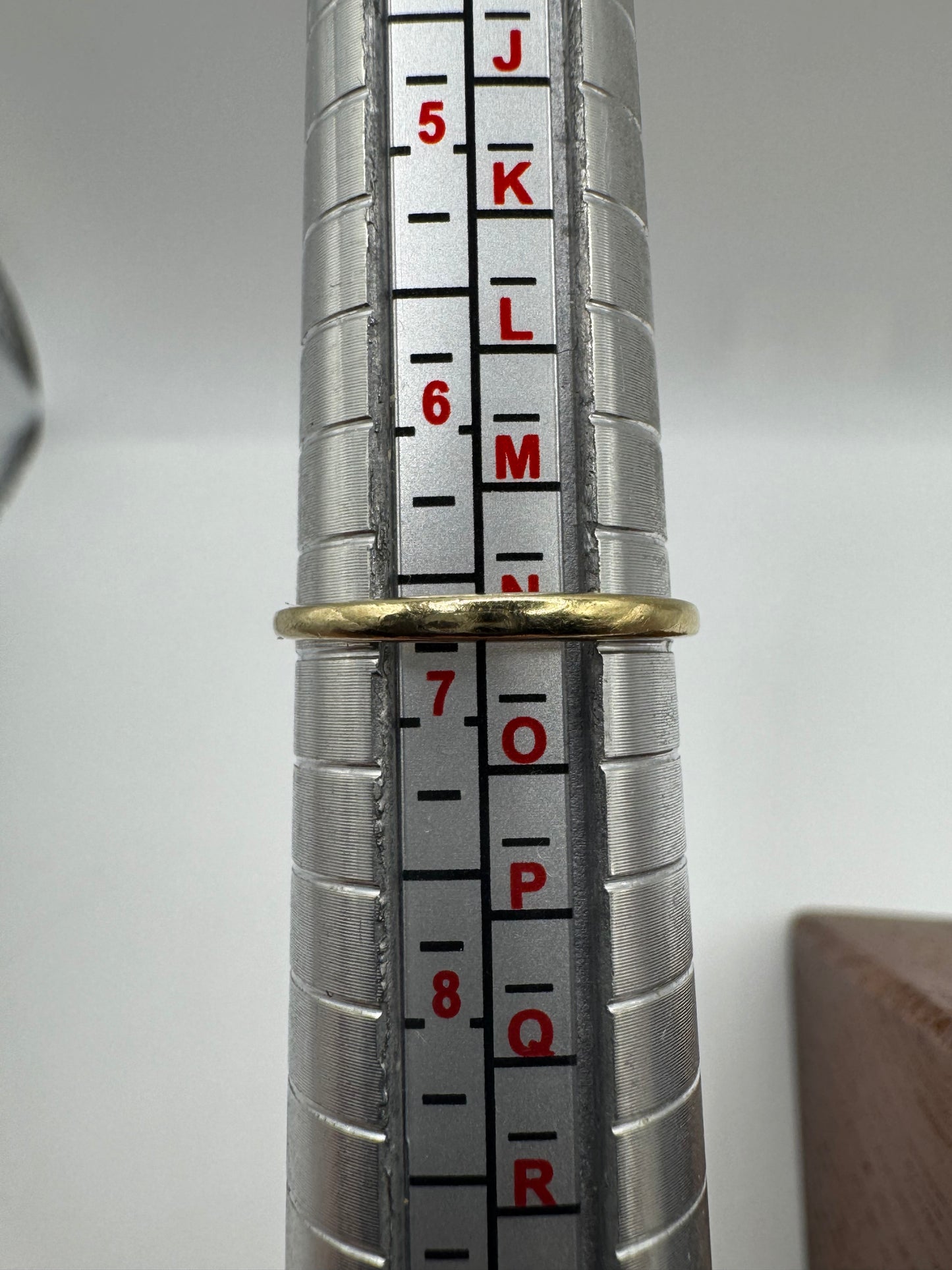 9ct gold jade and diamond ring