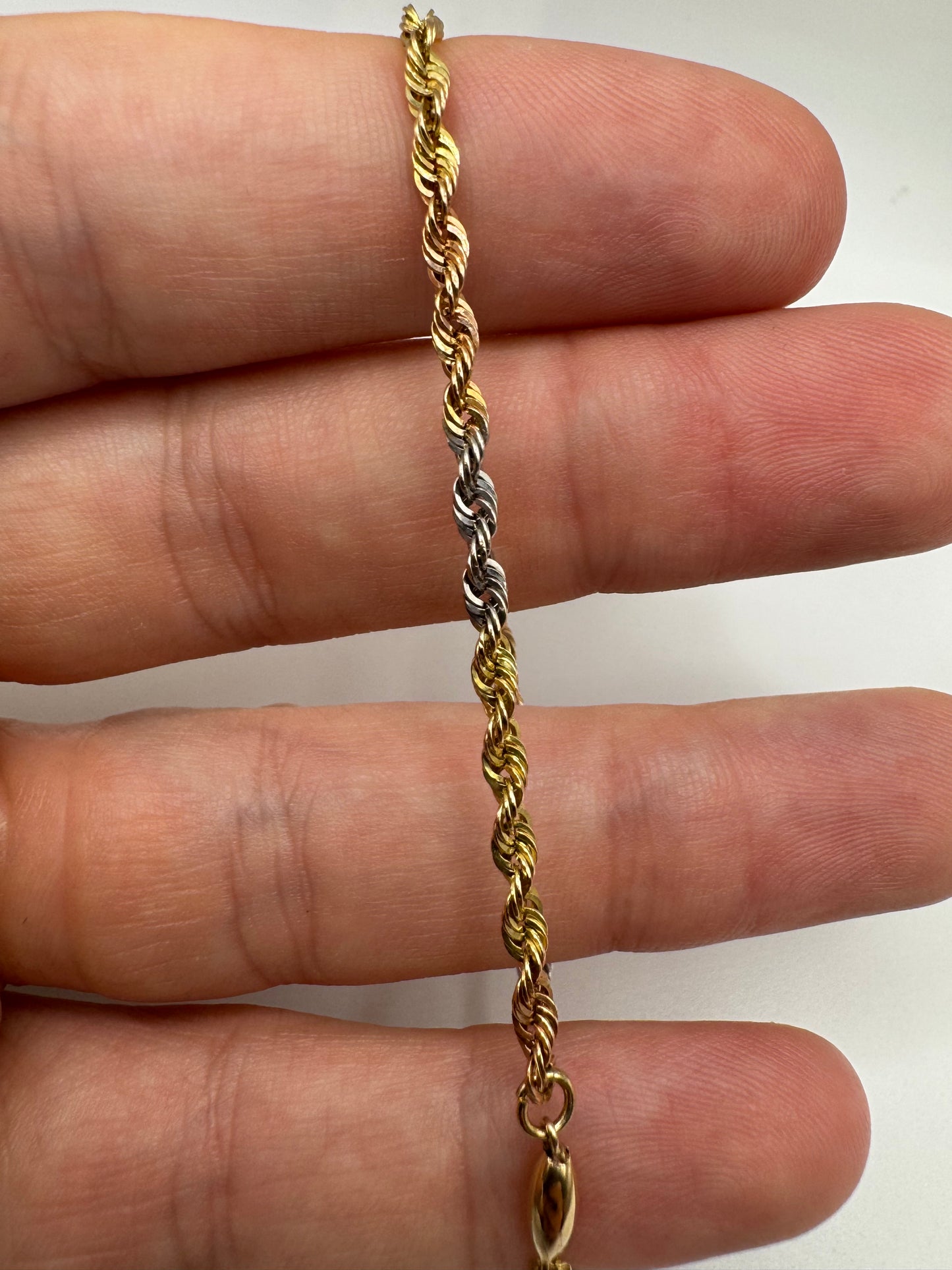 9ct tri-gold bracelet 5