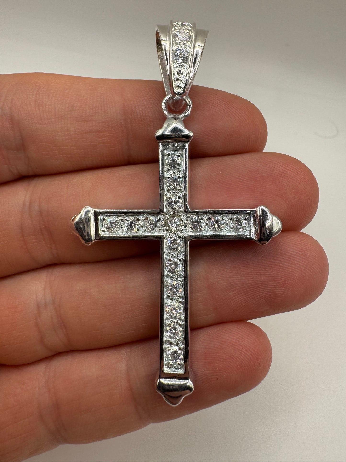 Silver cross pendant