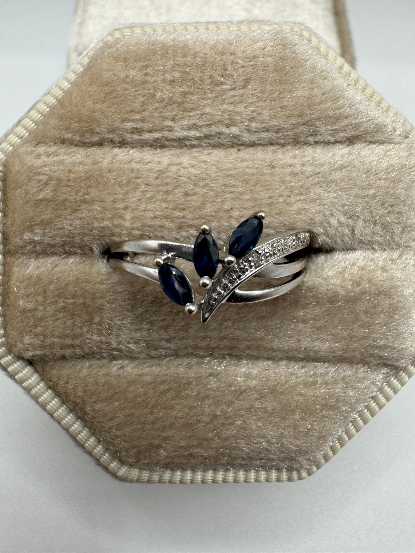 9ct gold sapphire and diamond wishbone ring