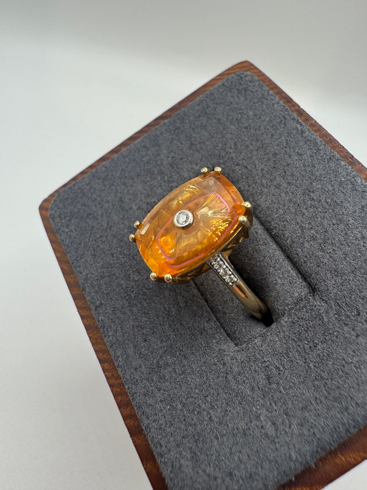 9ct gold Glen Lehrer topaz and diamond ring