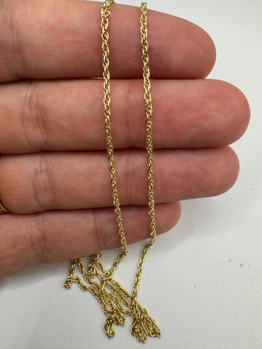 9ct gold Prince of Wales chain 69 18”