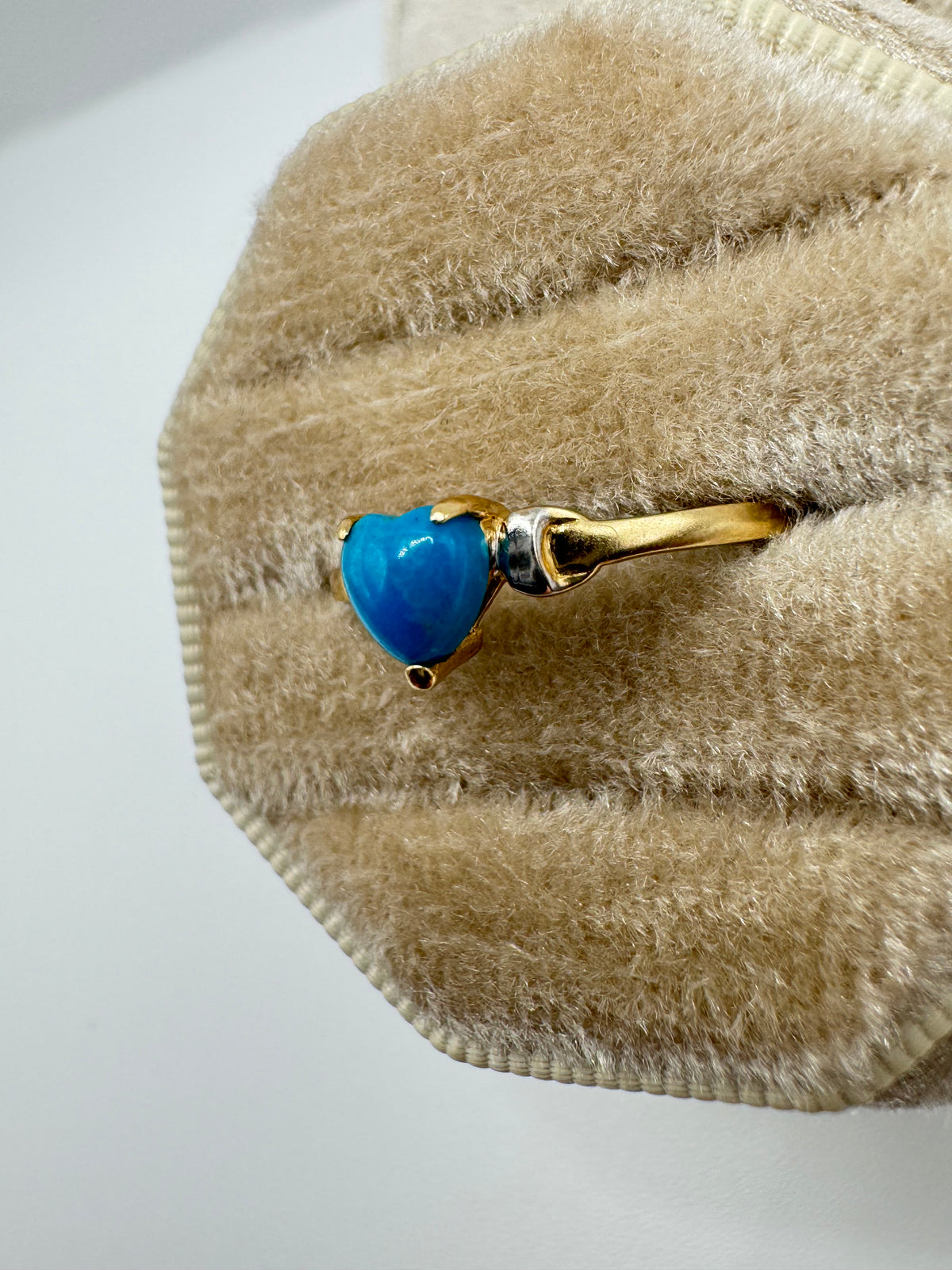 9ct two-tone gold turquoise heart ring