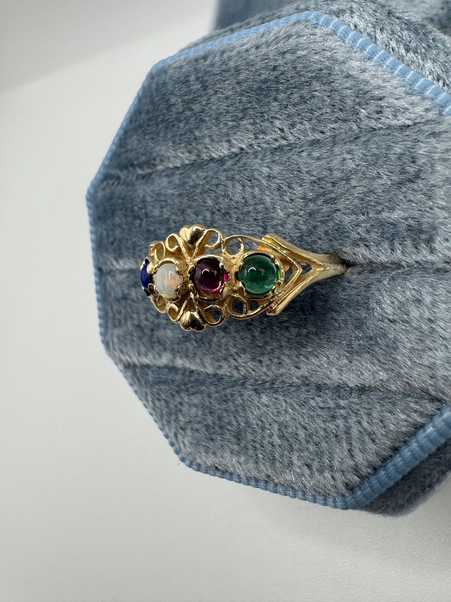 9ct gold “LOVE” ring