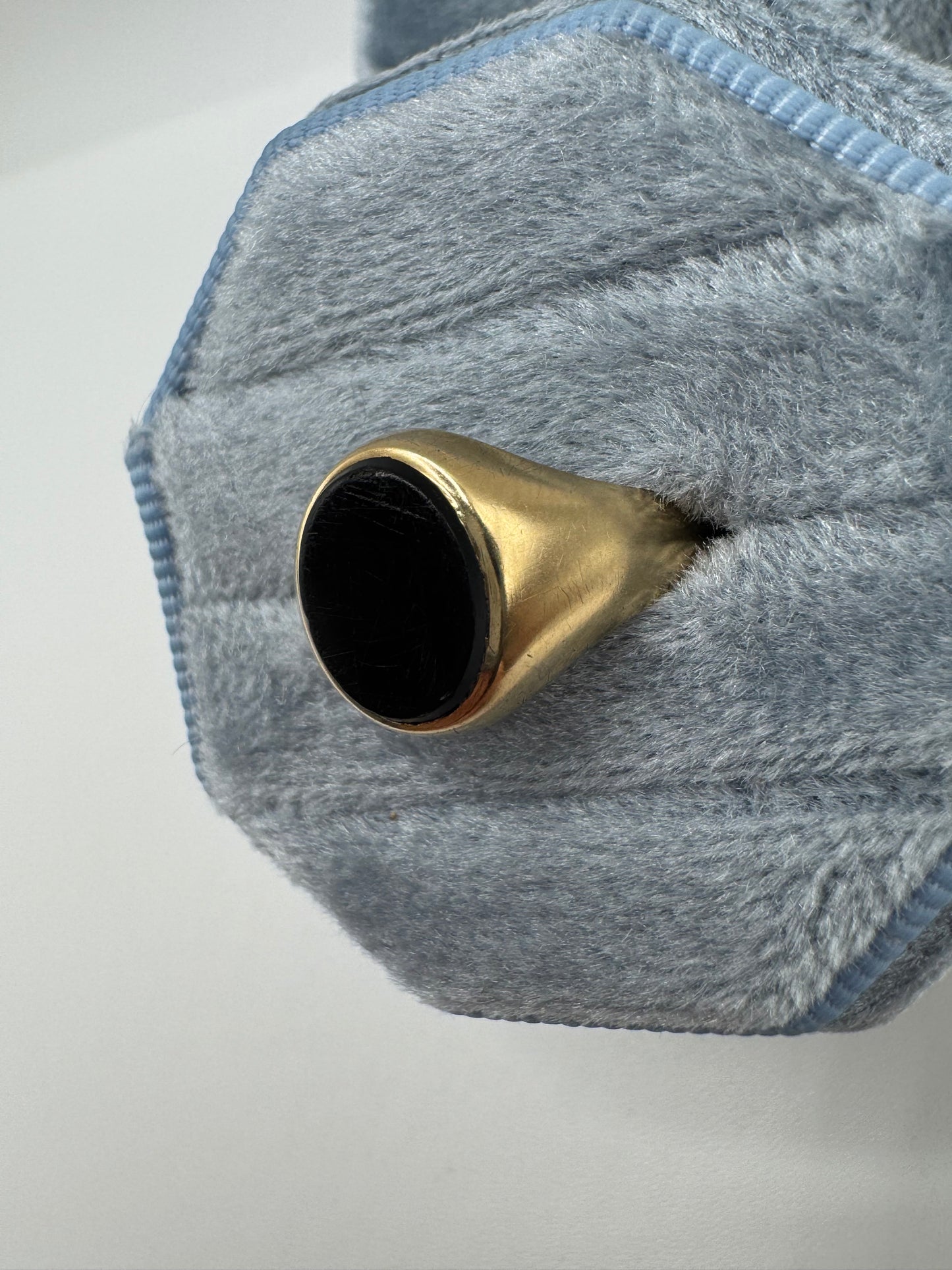 9ct gold onyx signet ring