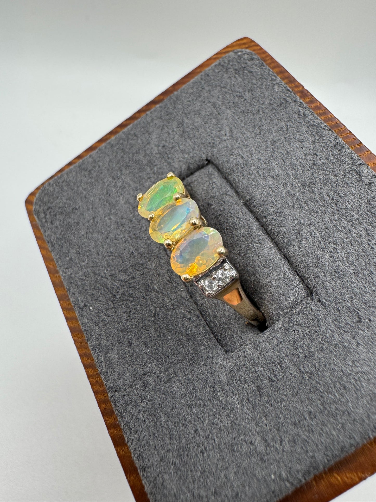 9ct gold opal and zircon ring