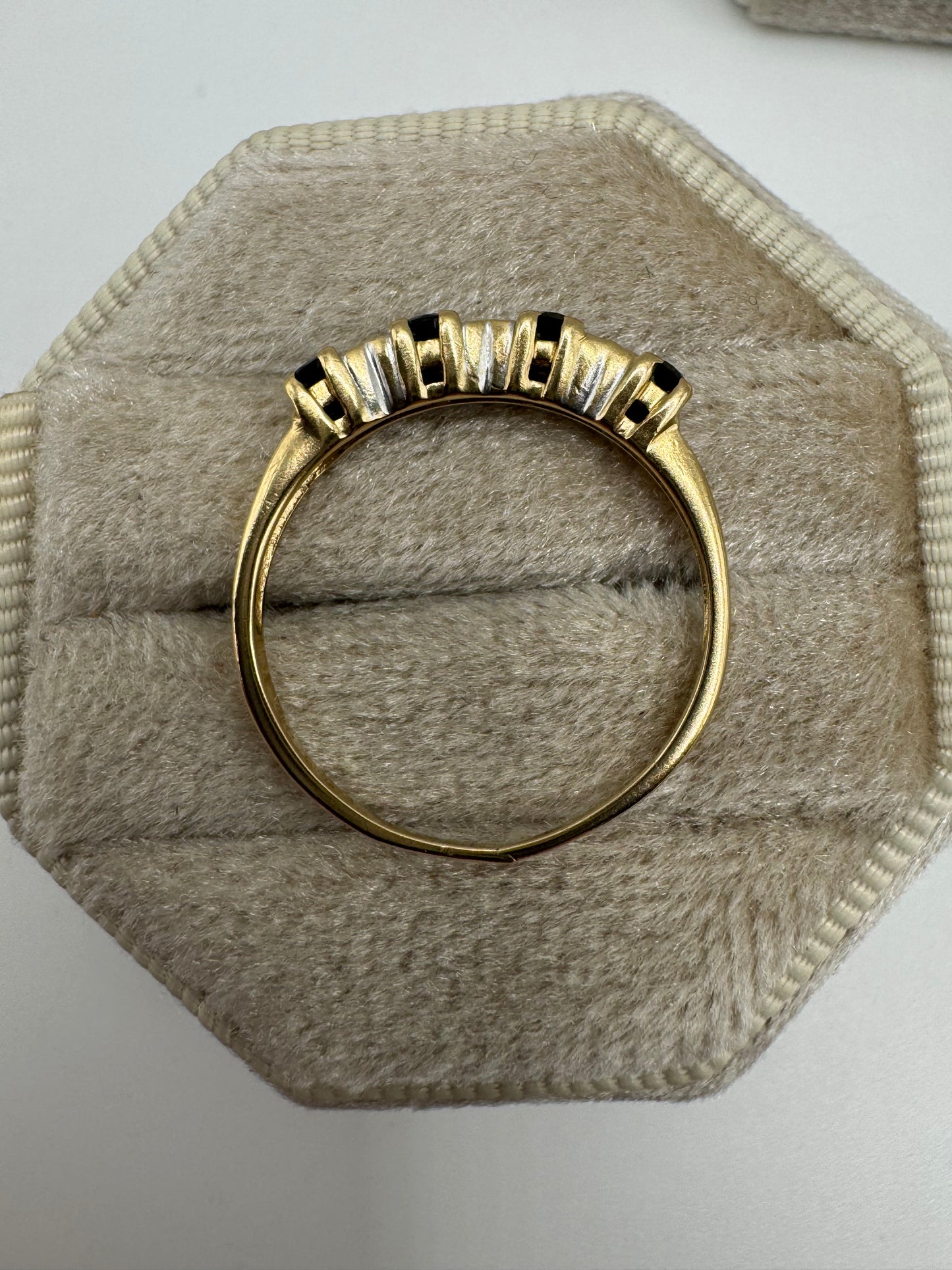 9ct gold sapphire and diamond ring
