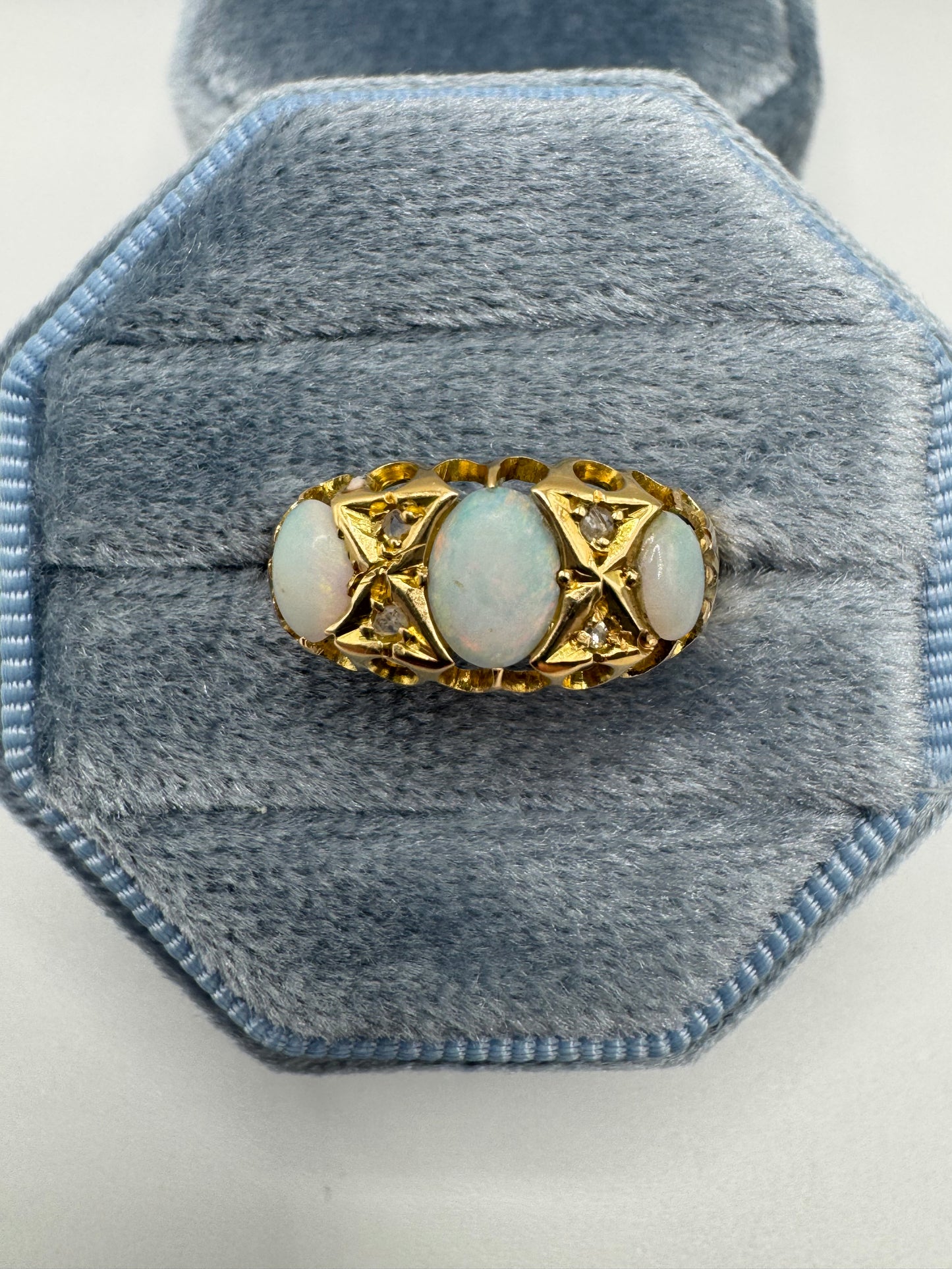Antique 15ct and 18ct gold opal and diamond ring