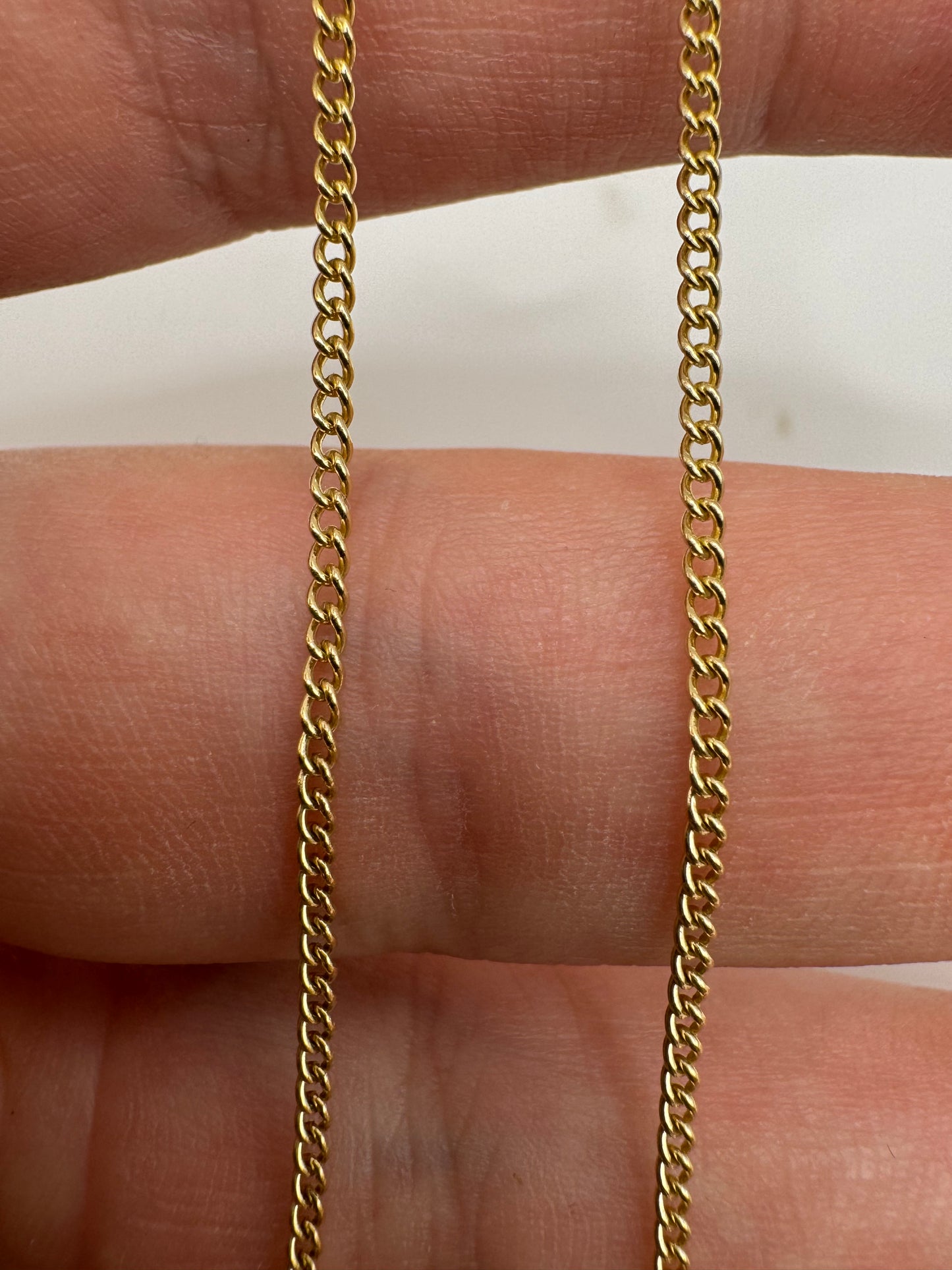 9ct gold chain 1 18”