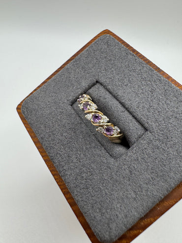 9ct gold amethyst and cz ring