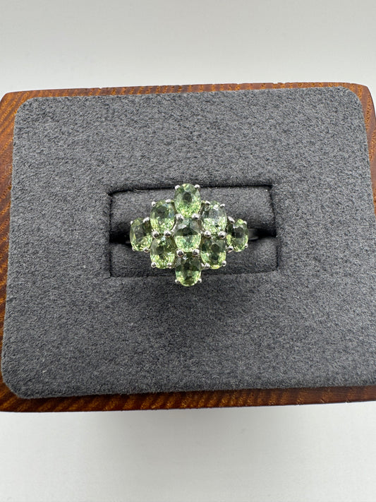 9ct white gold green sapphire cluster ring