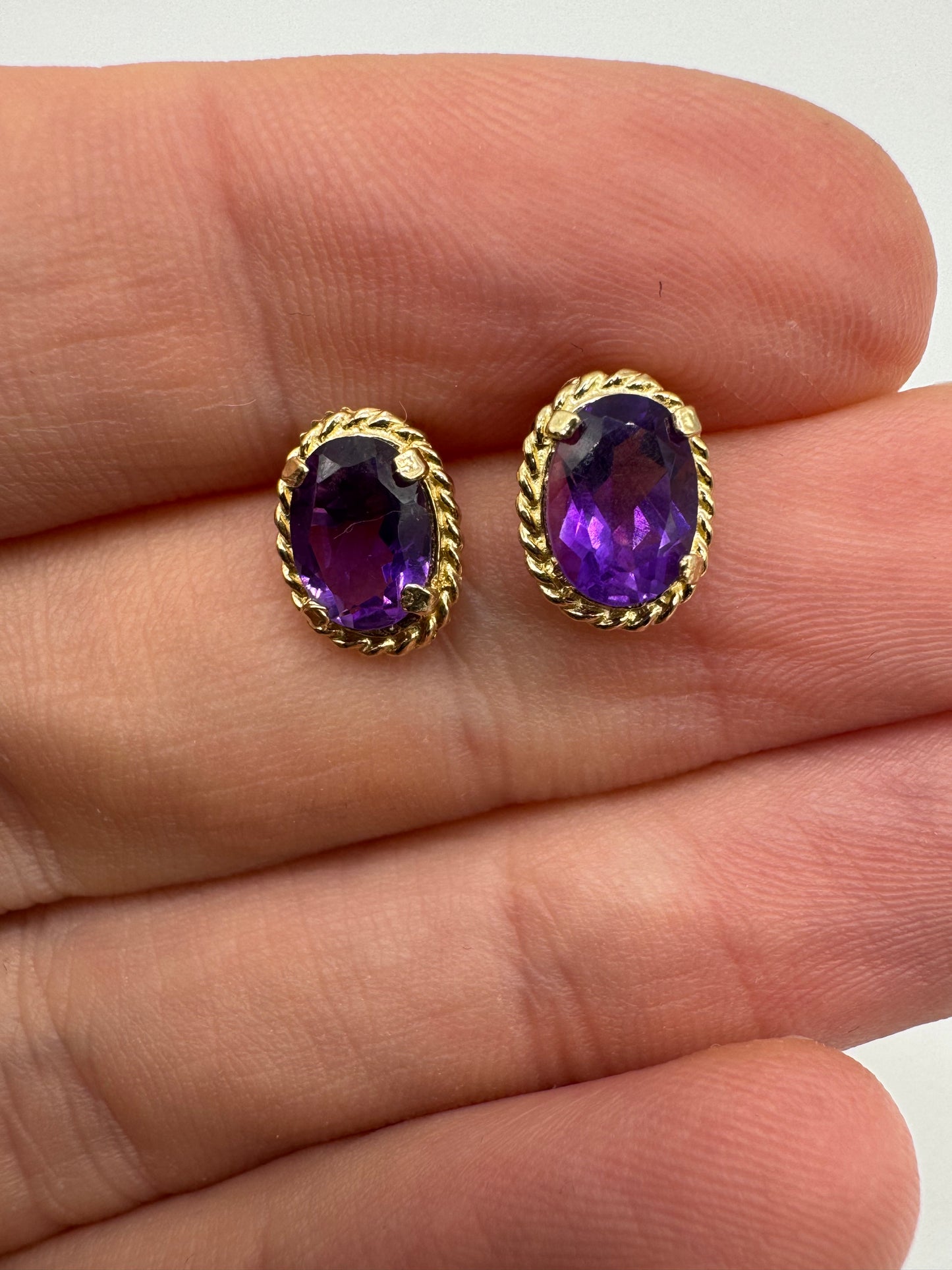 9ct gold amethyst earrings