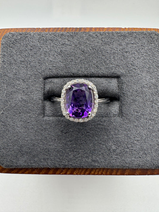 9ct white gold amethyst and diamond ring
