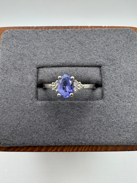 9ct white gold tanzanite and diamond ring