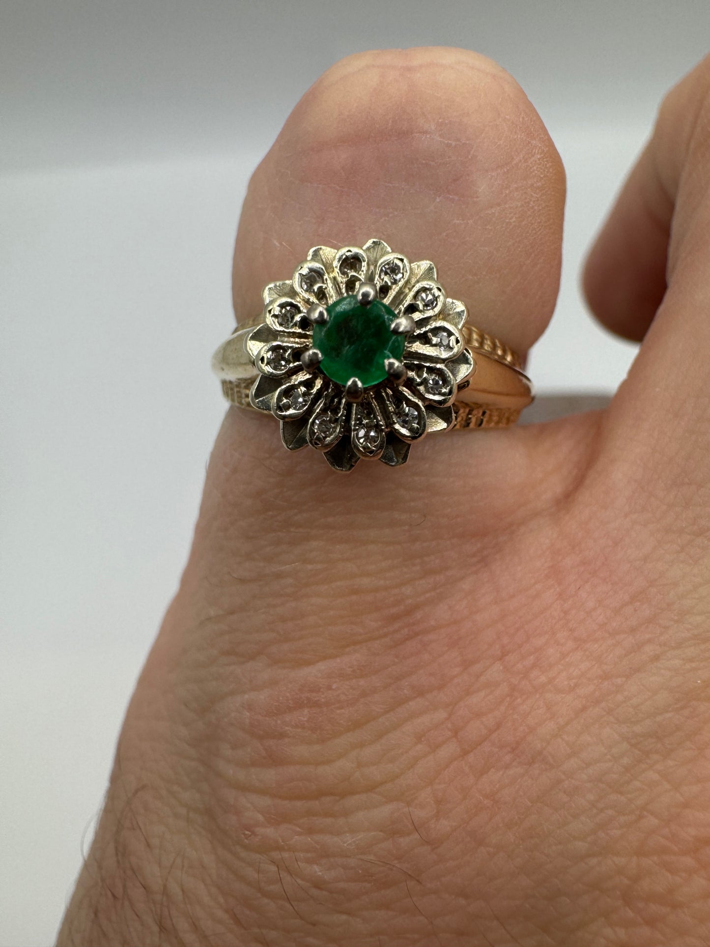 9ct gold emerald and diamond cluster ring