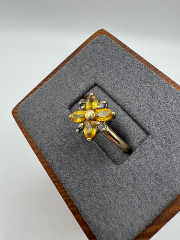 9ct gold multicoloured sapphire cluster ring
