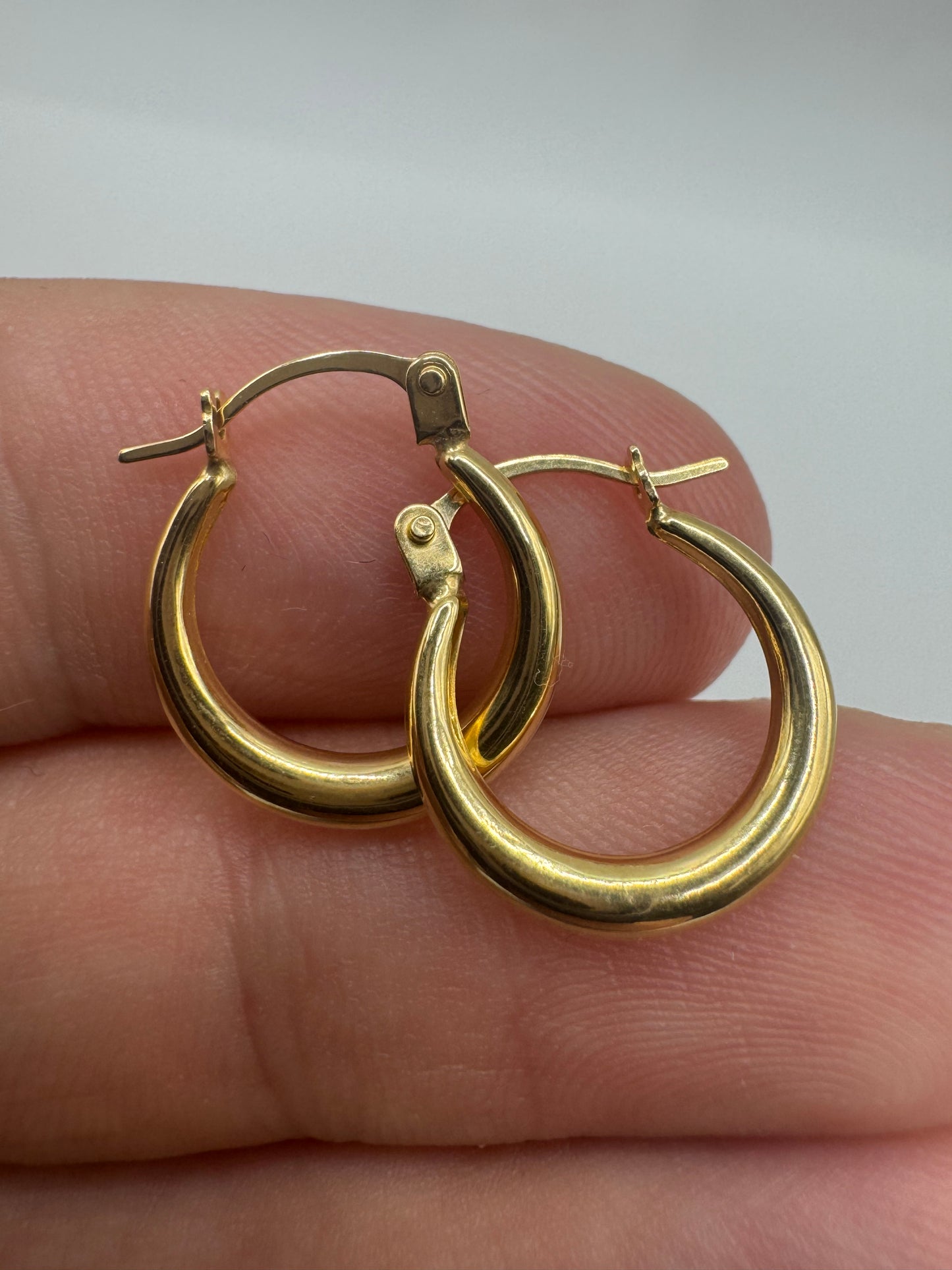 9ct gold creole earrings