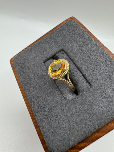 9ct gold citrine ring
