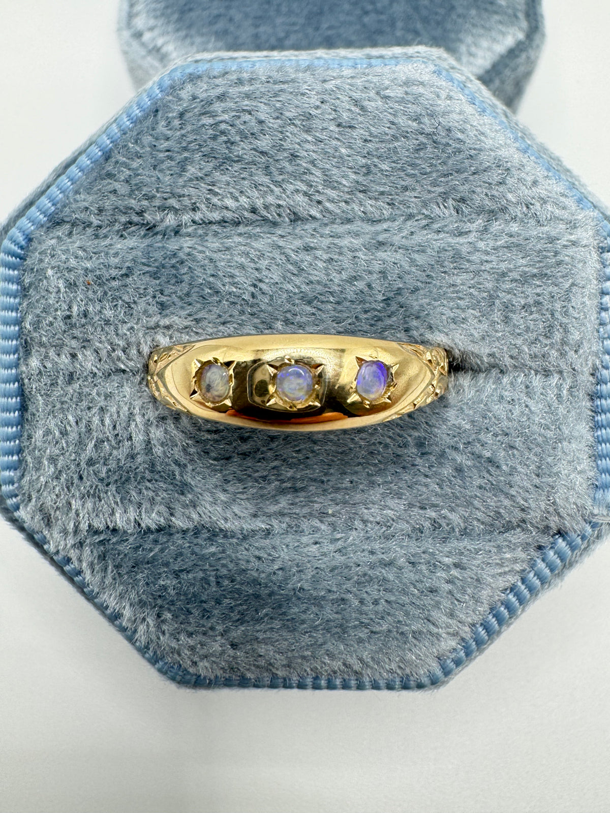 9ct gold engraved opal gypsy ring