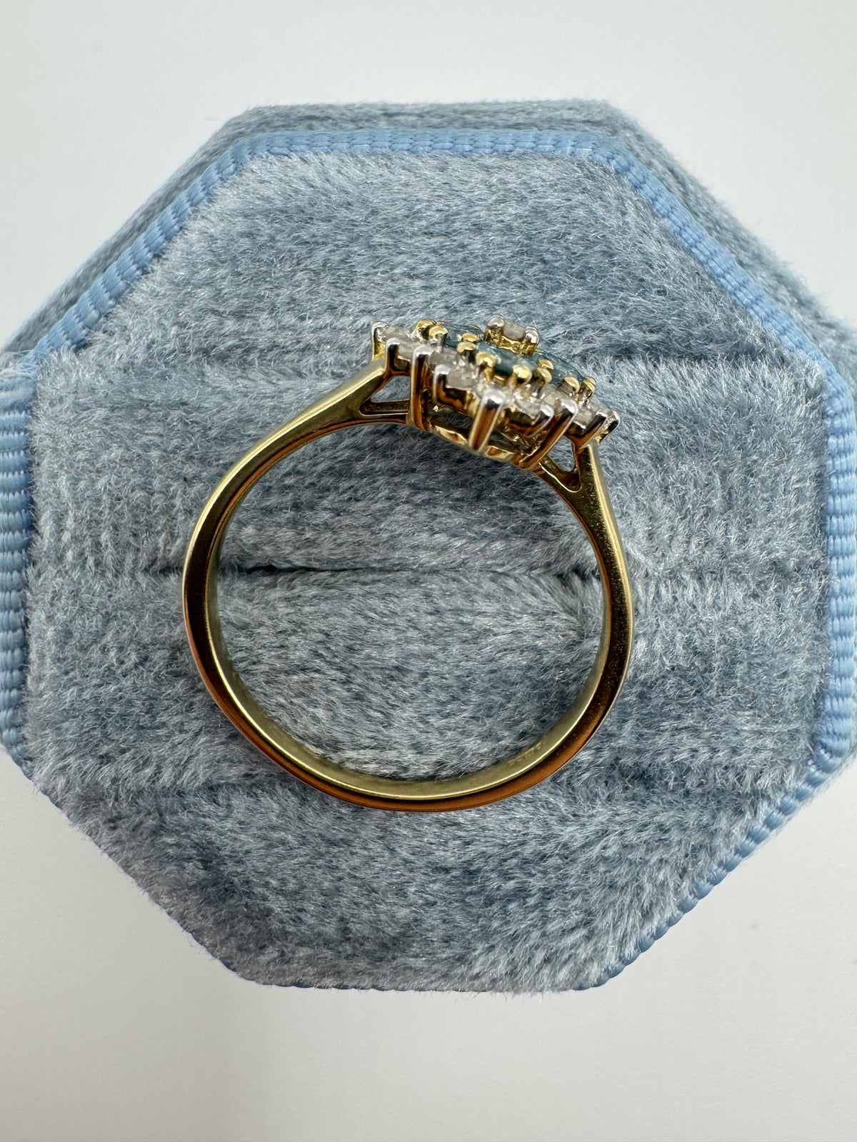 9ct gold diamond cluster ring