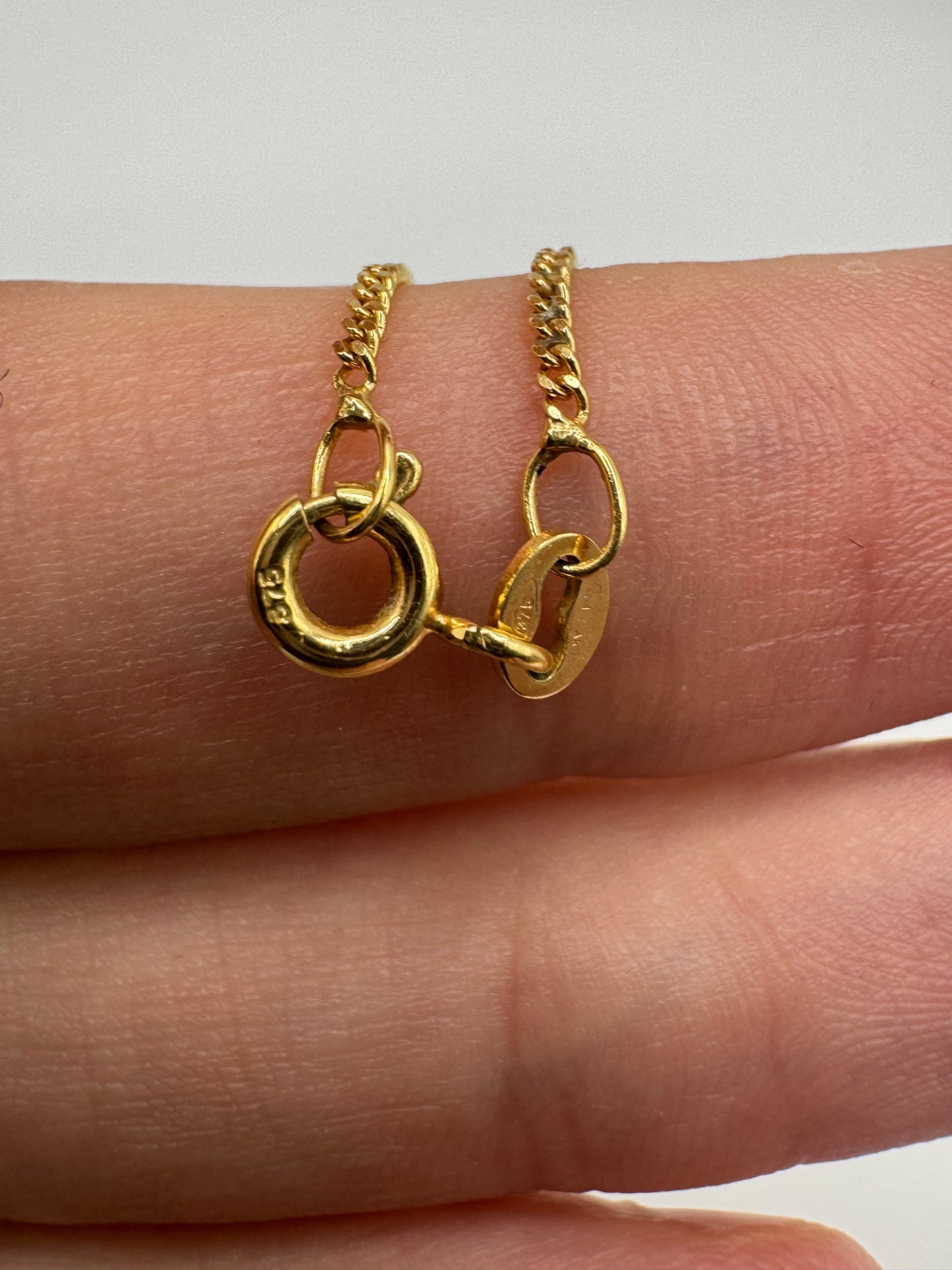 9ct gold chain 3 (16”)
