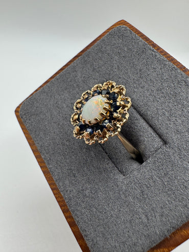 9ct gold opal and sapphire ring