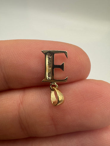 9ct gold diamond initial E pendant