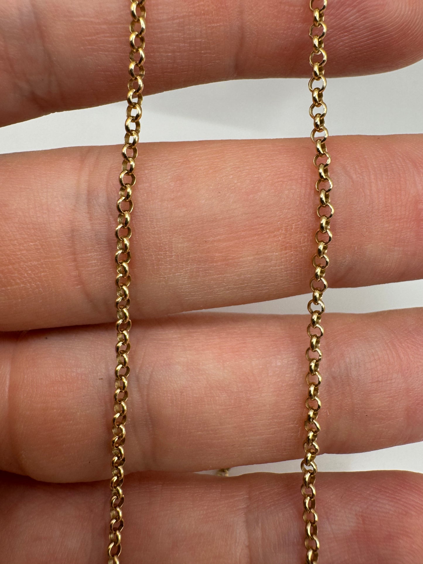 9ct gold chain 8 19.5”