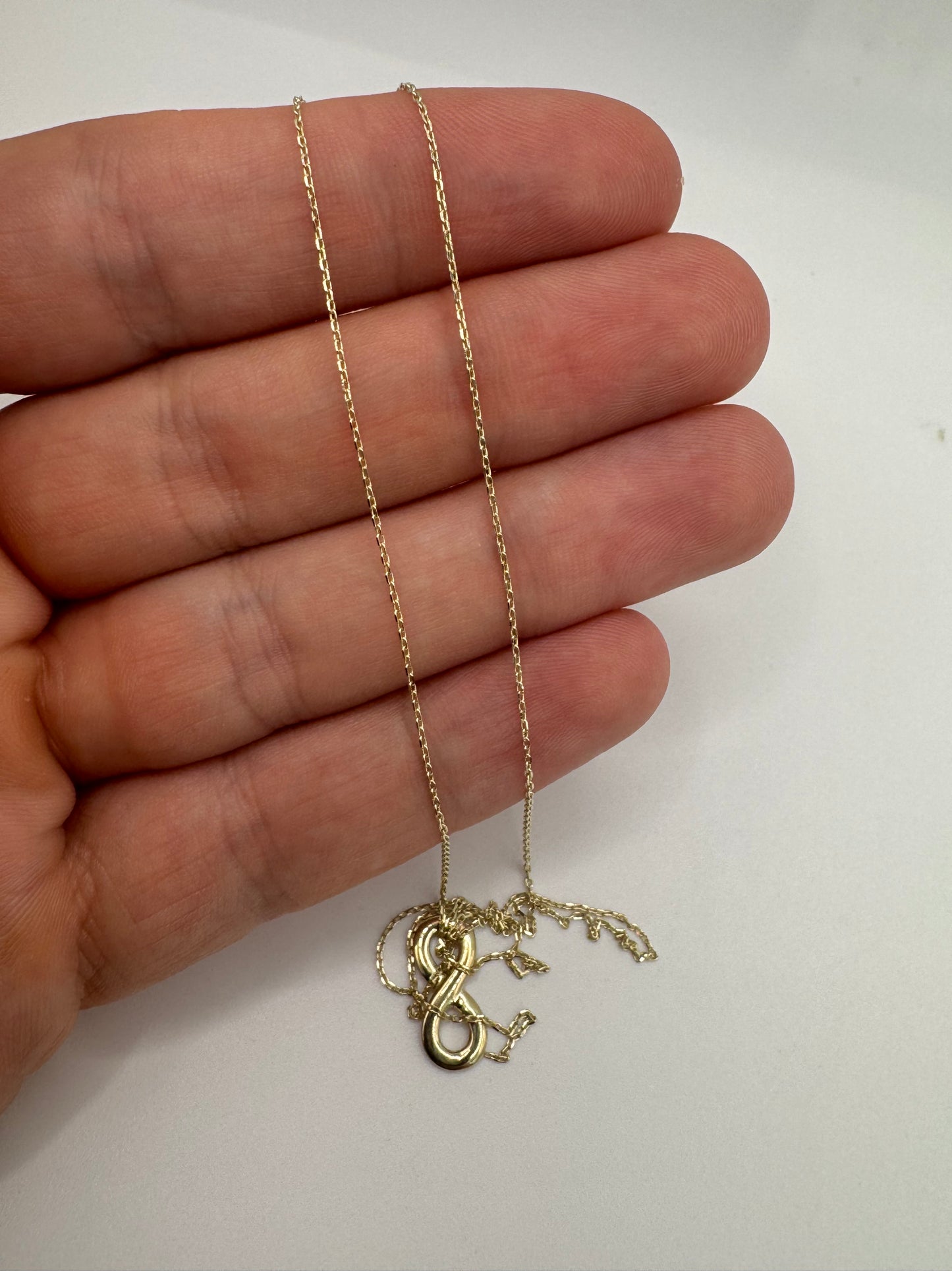 9ct gold infinity necklace