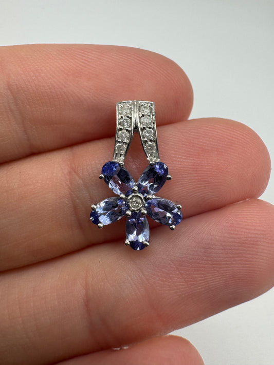 9ct white gold tanzanite and diamond pendant