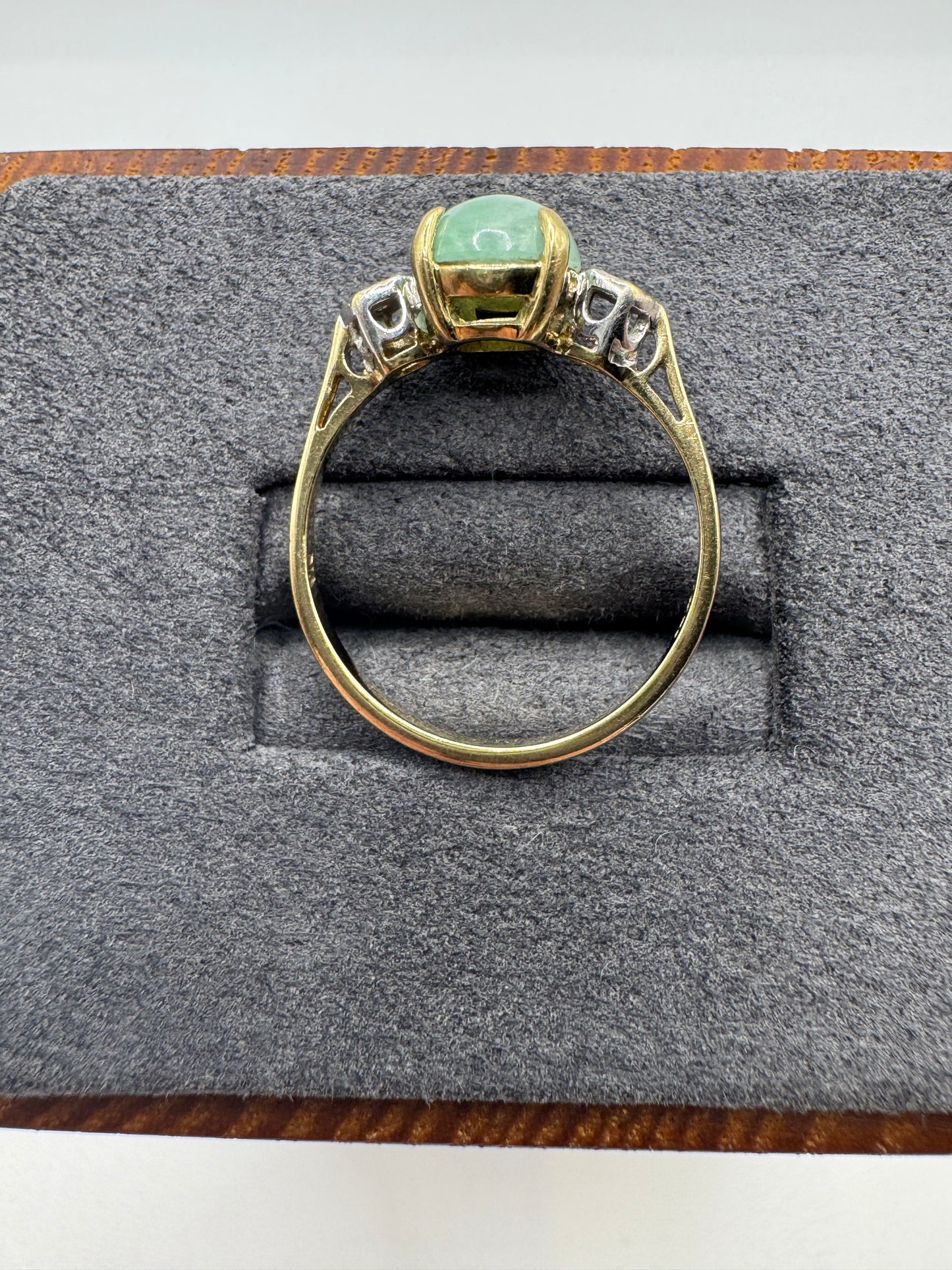 9ct gold jade and diamond ring