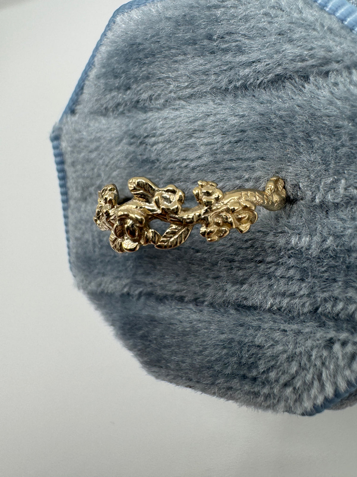 9ct gold forget me not ring