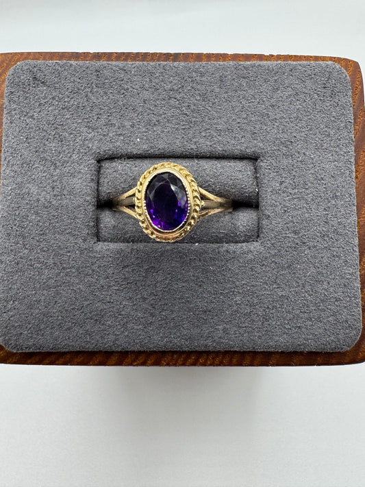 9ct gold amethyst ring