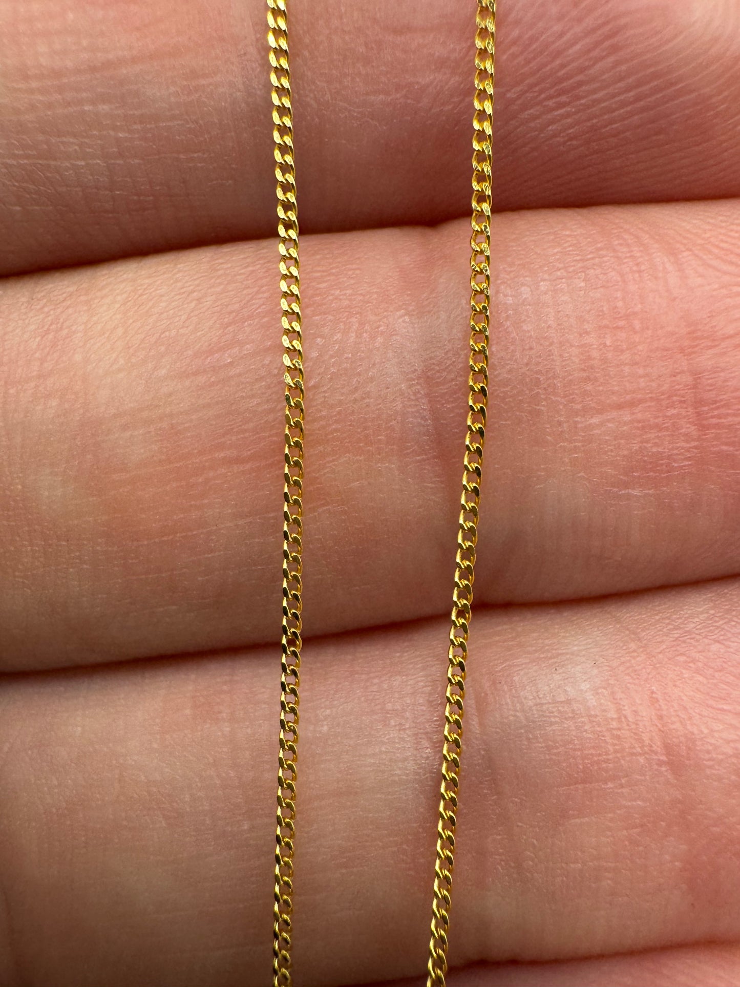9ct gold chain 23
