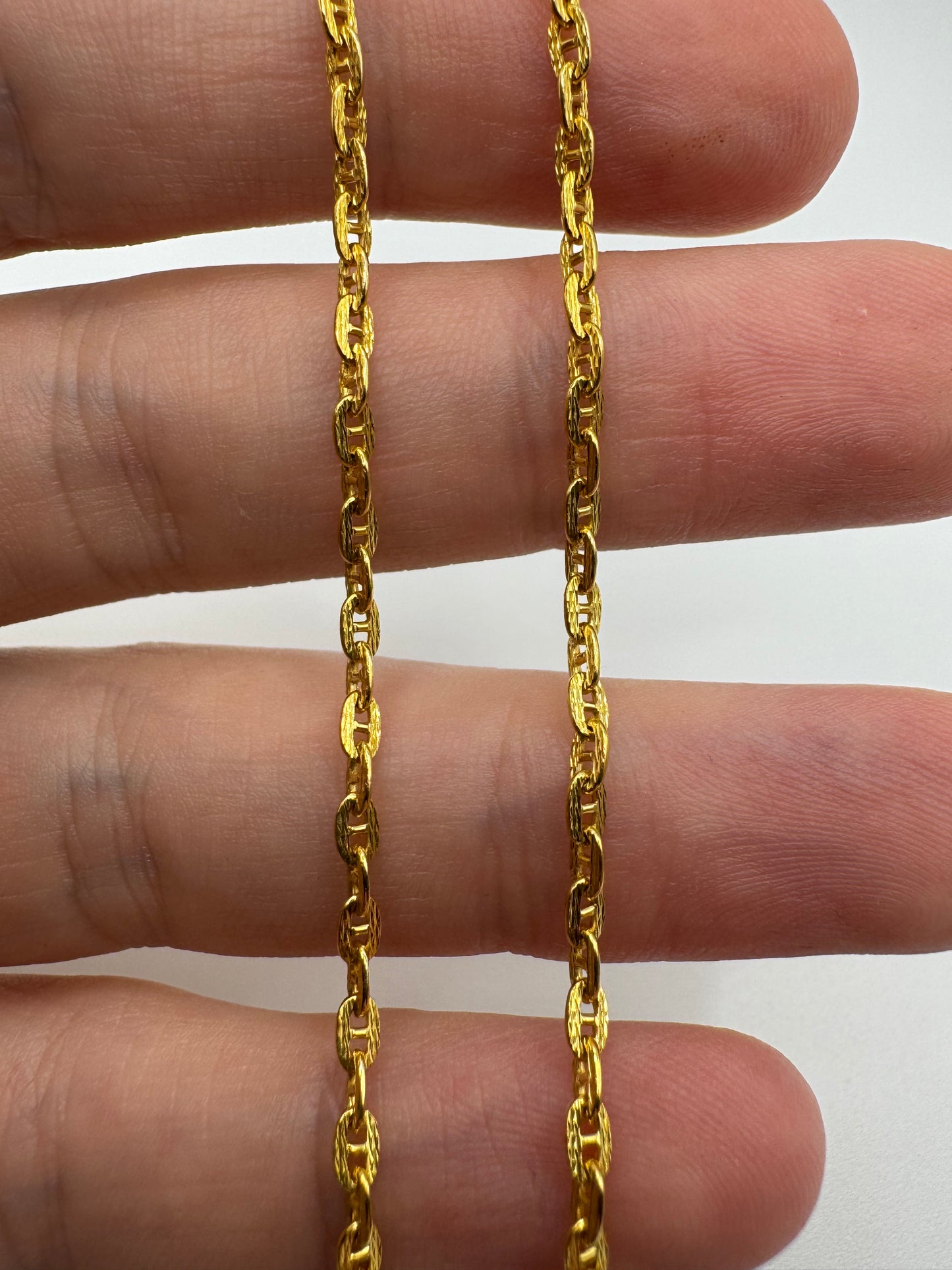9ct gold mariner link chain 18 (18”)