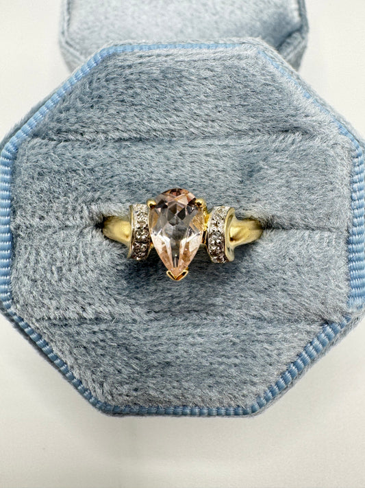9ct gold morganite and diamond ring