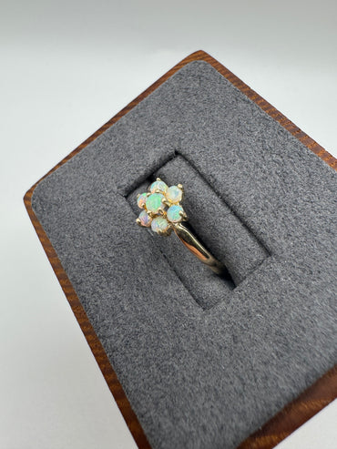 9ct gold opal cluster ring