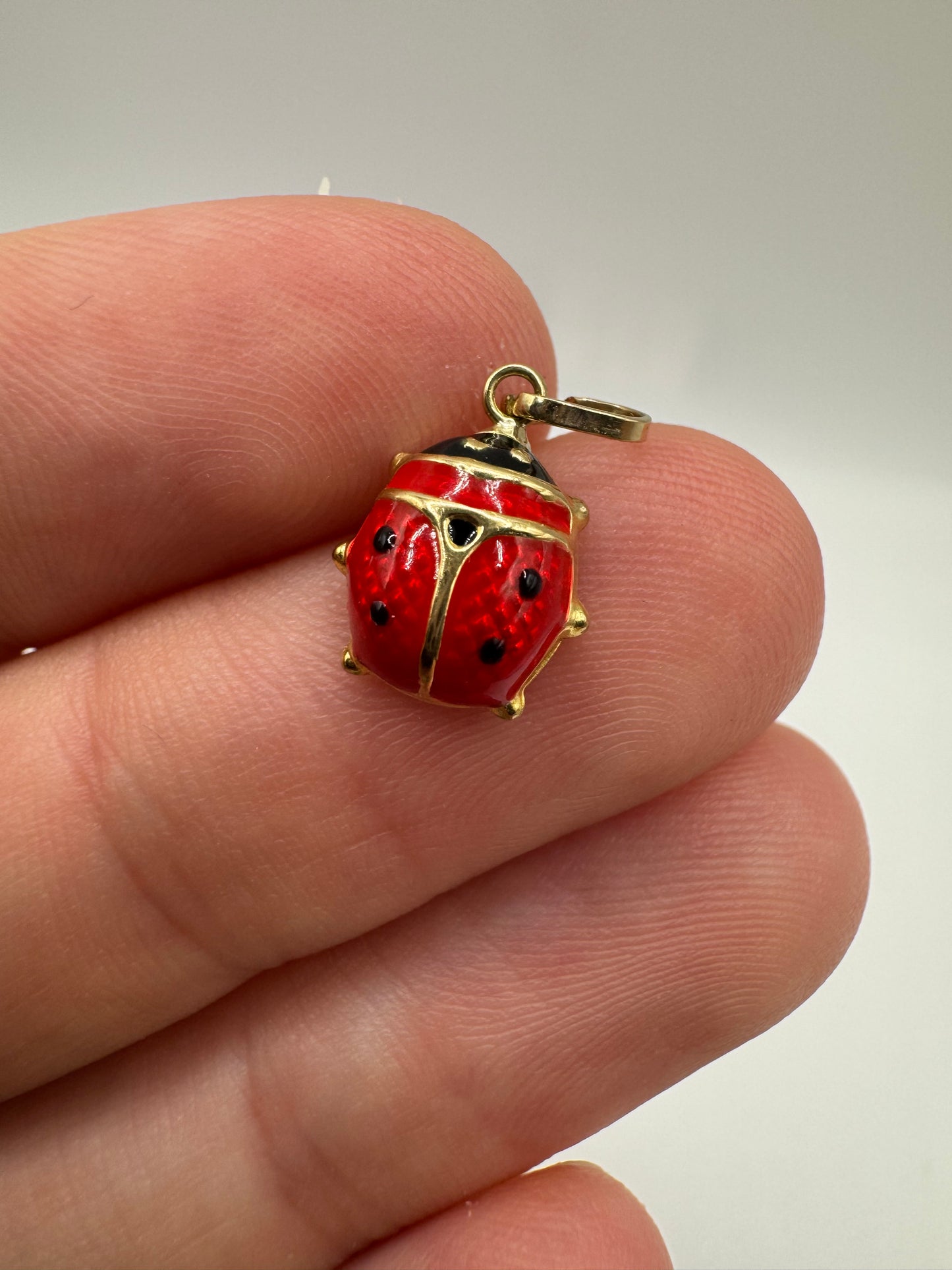 9ct gold enamel ladybird charm