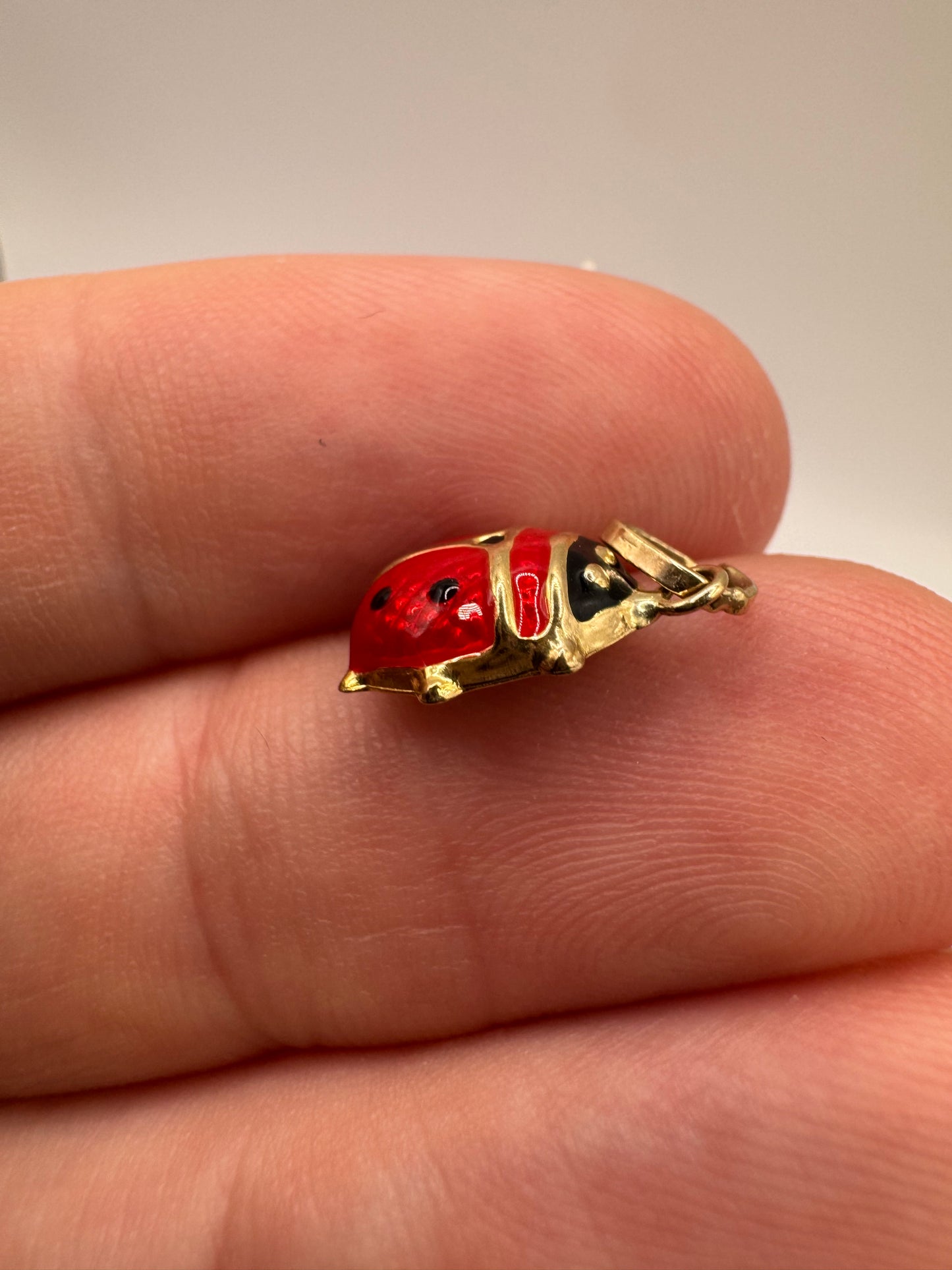 9ct gold enamel ladybird charm