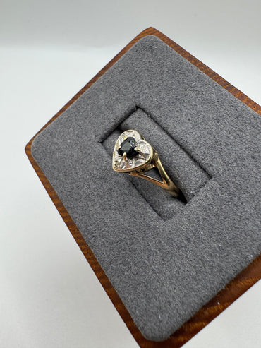 9ct gold sapphire and diamond heart ring