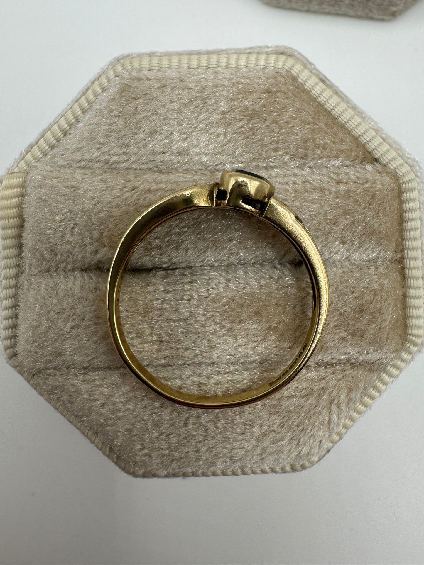 9ct gold blue topaz and diamond ring