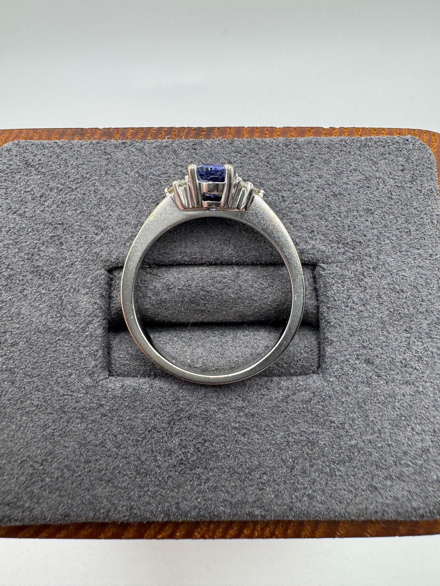 9ct white gold tanzanite and diamond ring