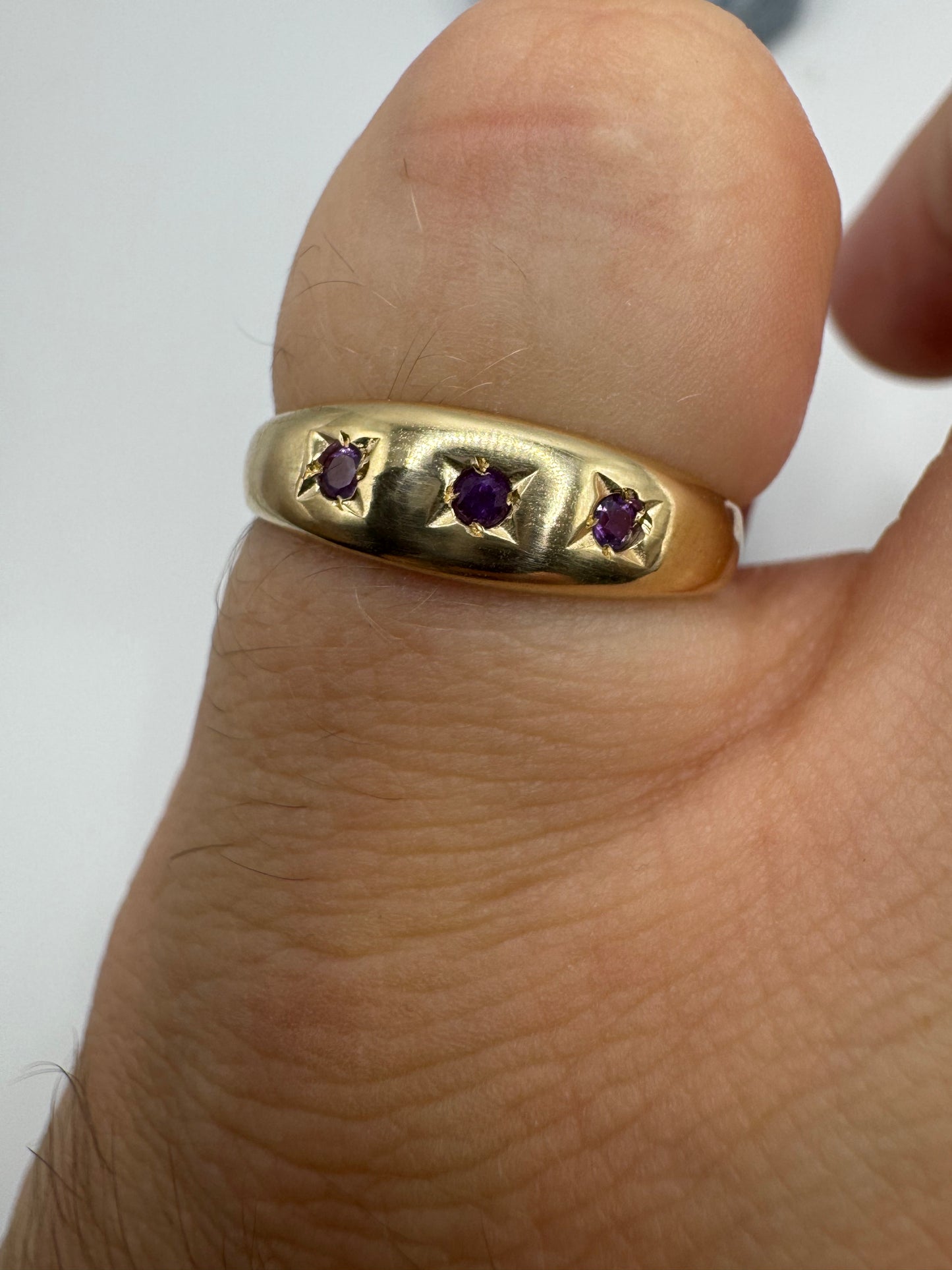 9ct gold amethyst gypsy ring