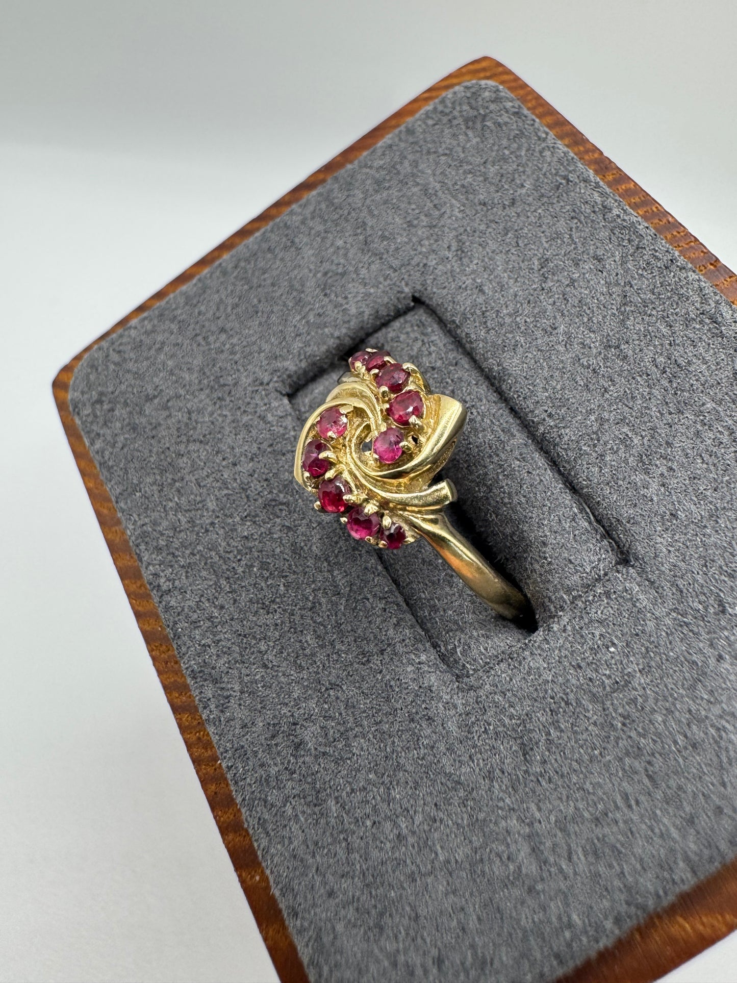 9ct gold ruby cluster ring