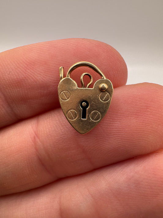 9ct gold padlock 12