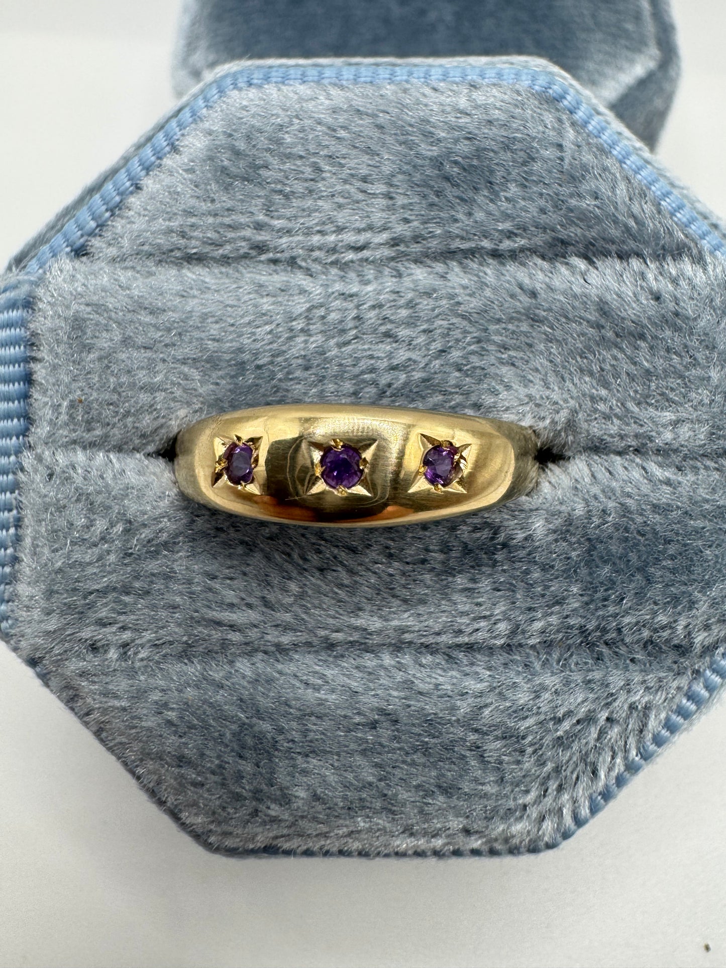 9ct gold amethyst gypsy ring